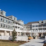 Image of Merrill Gardens at Woodstock (2)