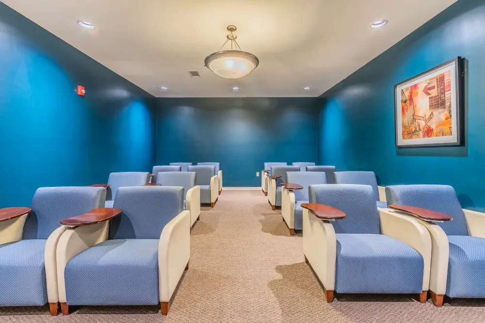 Image of Glenmont Abbey Village (6)