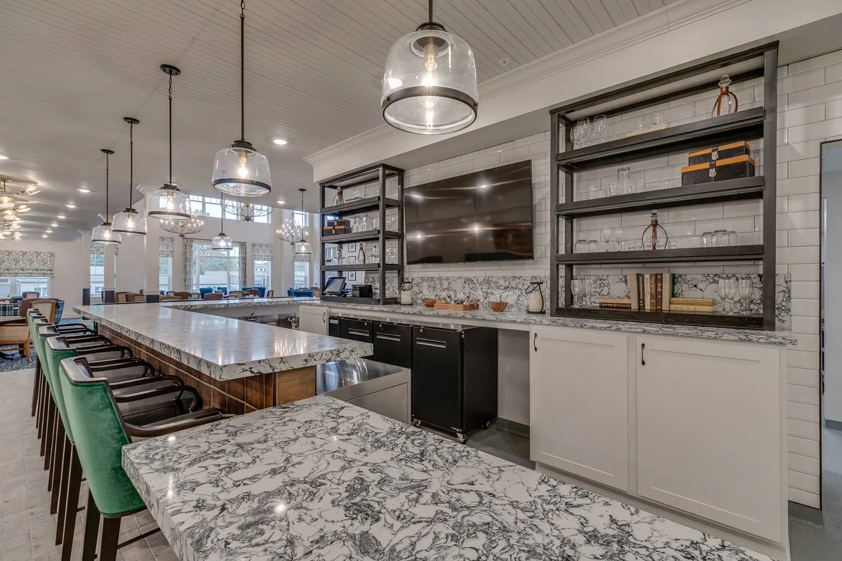 Image of Everlan of Louisville (4)