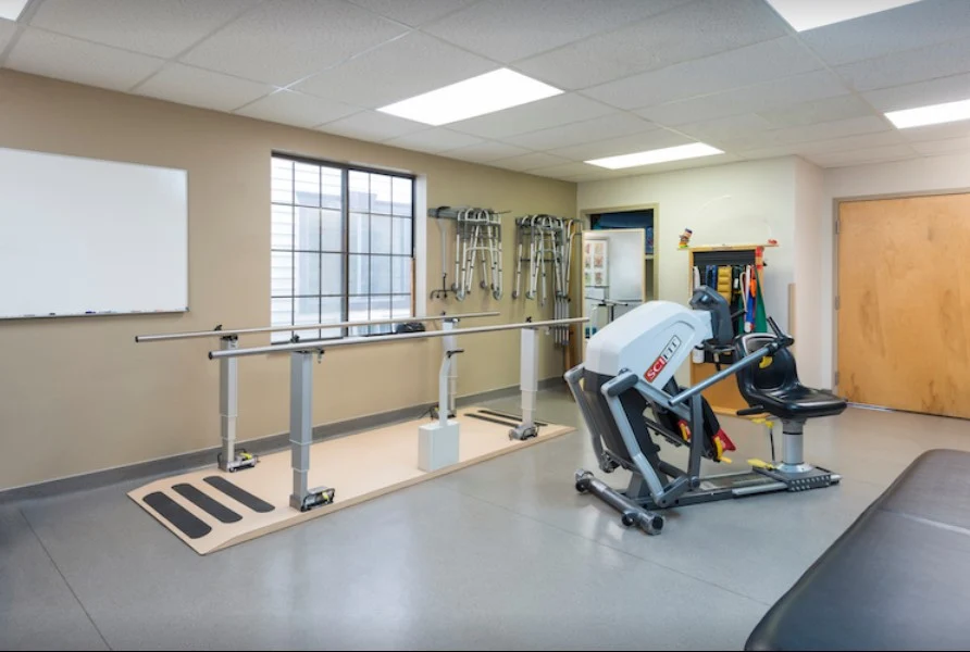 Image of Crawford Manor Health Care Center Assisted Living (4)