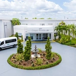 Image of Coral Plaza (2)