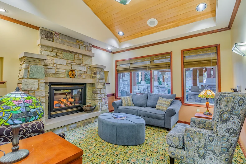 Image of Harbour Village (5)