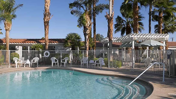 Image of Atria Palm Desert (2)