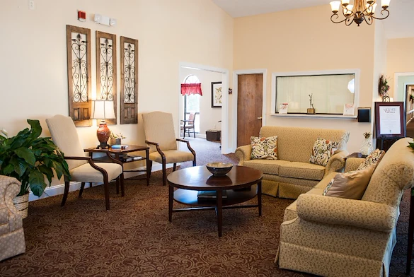 Image of Commonwealth Senior Living at Radford (3)