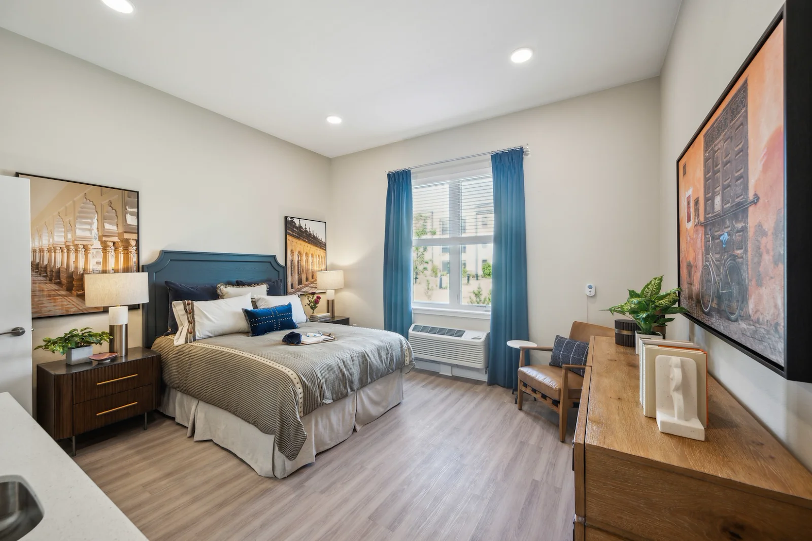 Image of Cadence Broomfield by Cogir (9)