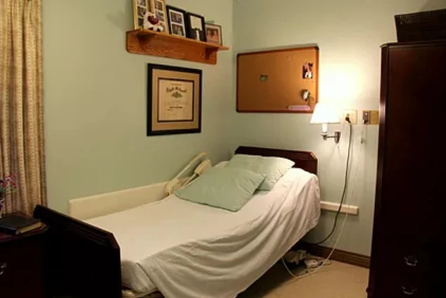 Image of Apostolic Christian Home (4)