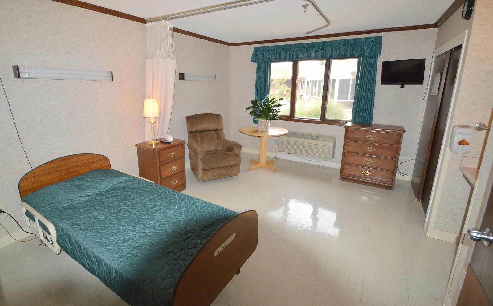 Image of Ravenwood Specialty Care (5)