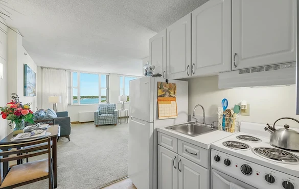 The Barclay at Pasadena resident living room