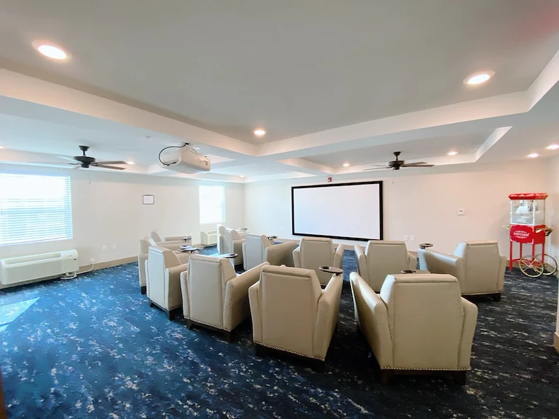 Image of Lakeshore Manor at Lake Jackson (7)