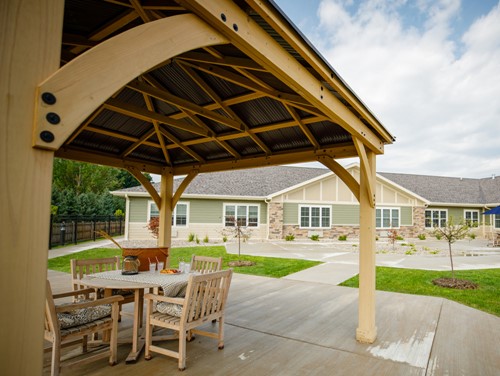 Image of The Courtyard at Oshkosh (2)
