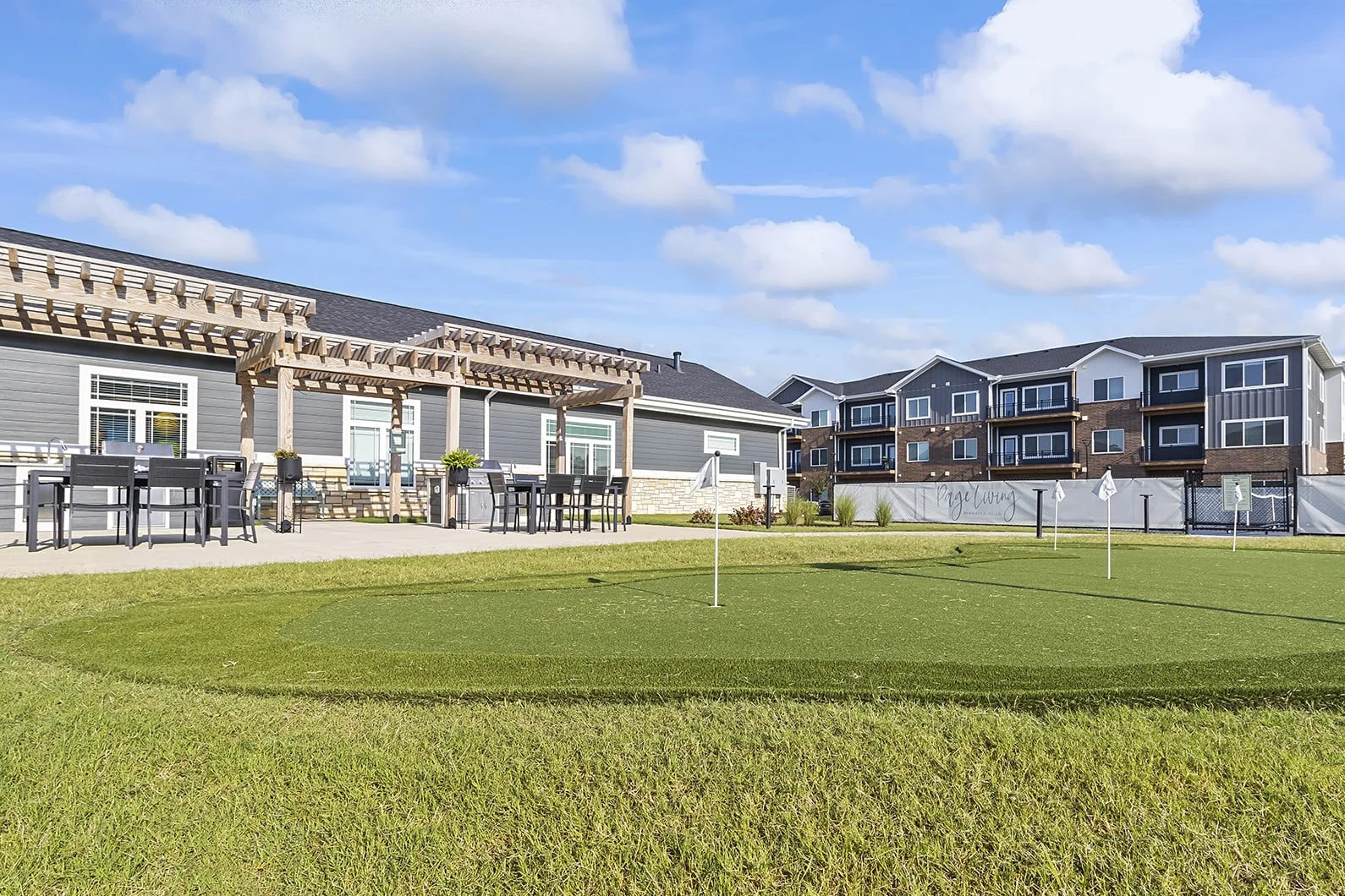 Image of Page Living at Pinnacle Hills (1)
