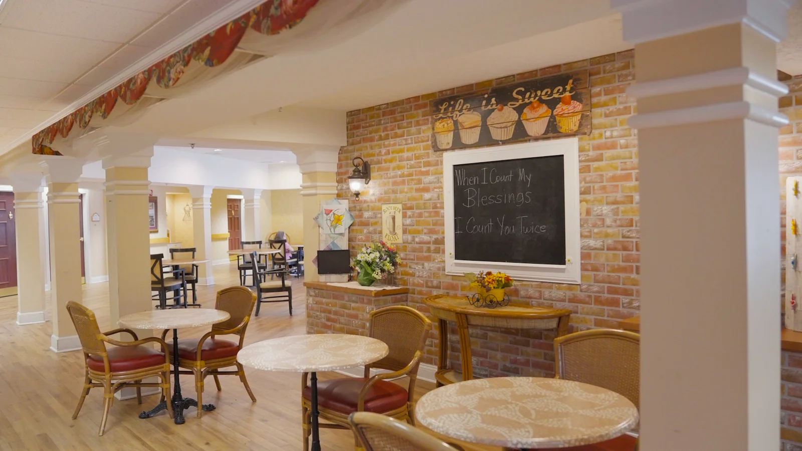 Image of Spring Hills Singing Woods (9)