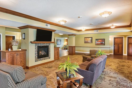 Image of Water’s Edge Senior Living (5)