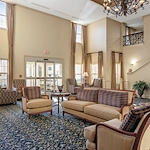 Image of Oakmont Manor (2)