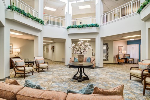 Image of Cottonwood Estates Gracious Retirement Living (2)