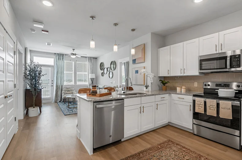 Image of Sage Plum Creek (6)