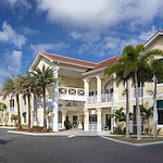 Image of The Pineapple House at Sapphire Lakes (1)