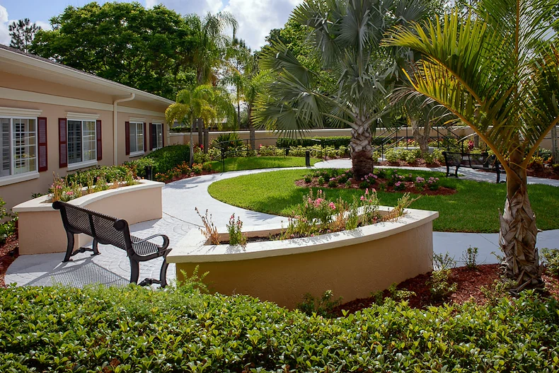 Image of Life Care Center Of Winter Haven (8)