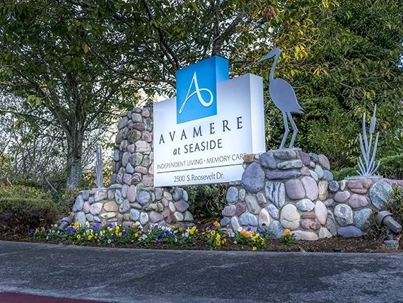Avamere at Seaside senior living community offering independent living, assisted living, memory care, and respite care in Seaside, OR, community sign