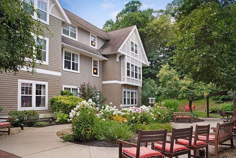 Image of Sunrise of Norwood (9)