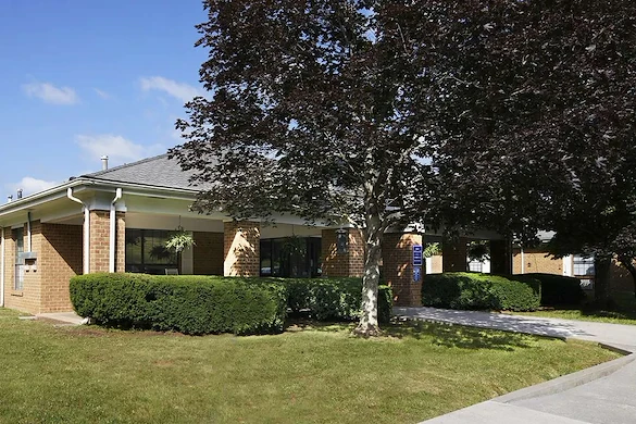 Image of Maple Grove Nursing & Rehab Center (1)