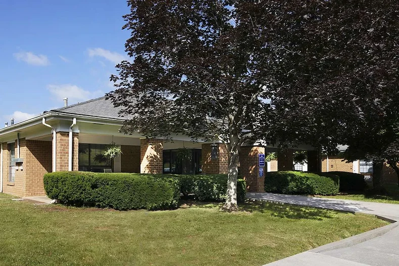 Image of Maple Grove Nursing & Rehab Center (1)