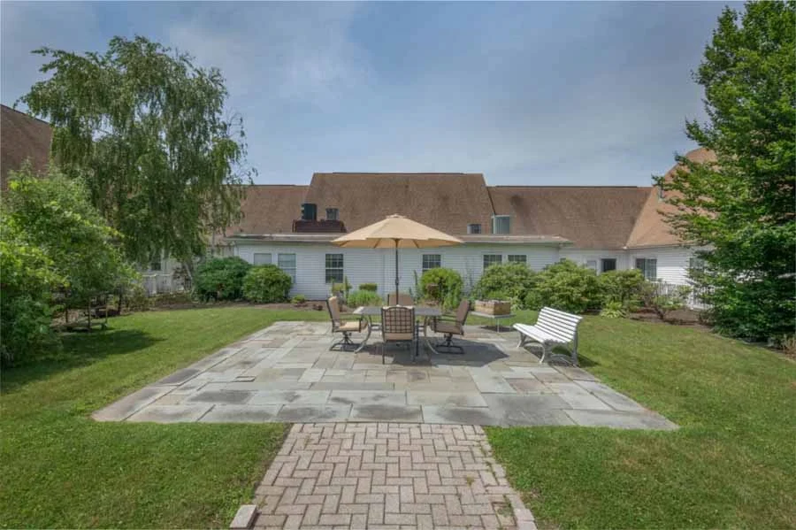 Image of Tiffany Court at Kingston (5)