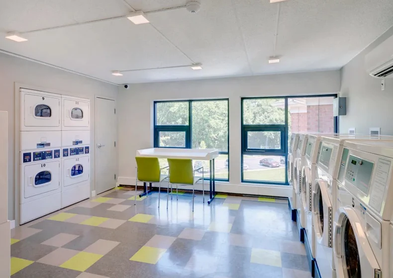 Image of Highland Glen Apartments (7)