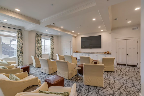 Image of Everlan of Johnson City (10)