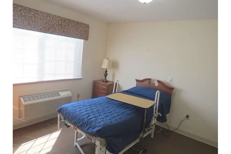 Image of Amherst Meadows Assisted Living (4)