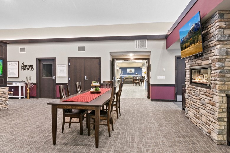 Image of Suite Living Senior Care of Eden Prairie (3)
