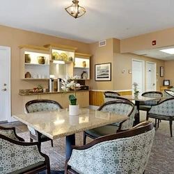 Image of Aegis Lodge in Kirkland (5)