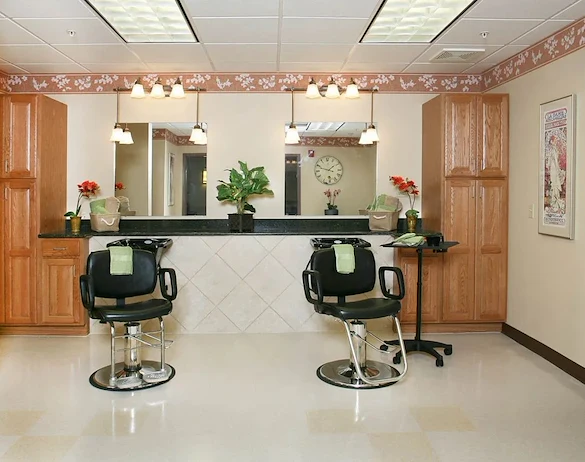 Image of Oak Park Place Wauwatosa (5)