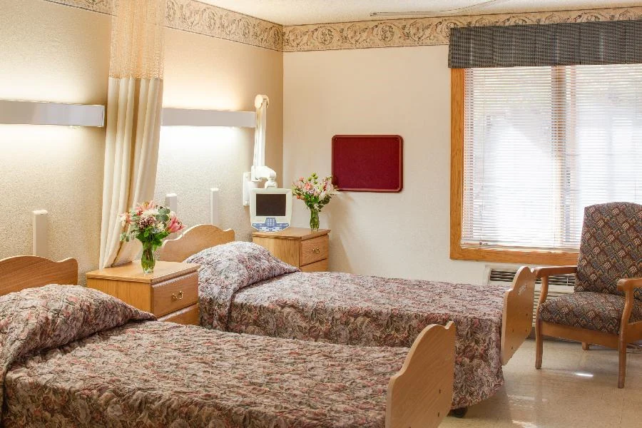 Image of Las Palomas Center (2)