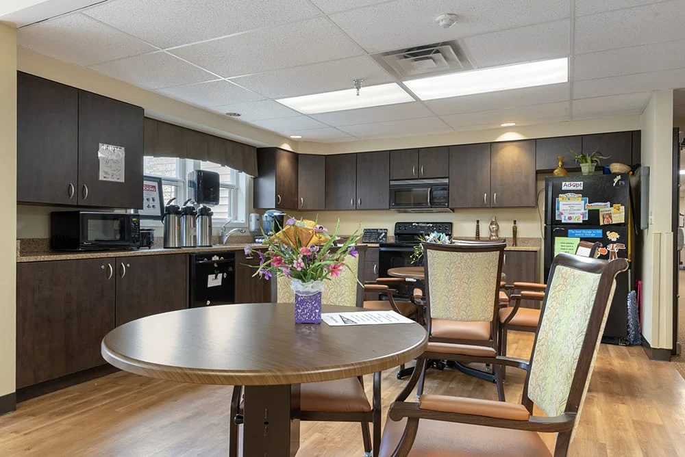 Image of Brookdale Painted Post (5)