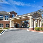 Anthem Lakes, senior living community offering independent living, assisted living, and memory care in Jacksonville, FL, front entrance
