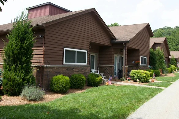 Image of Grace Manor (6)