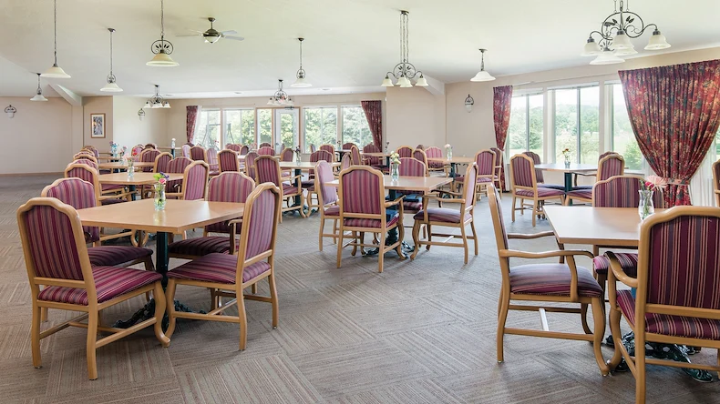 Park Vista Retirement Living – Waupaca, WI, dining room