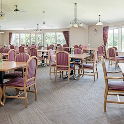 Park Vista Retirement Living – Waupaca, WI, dining room