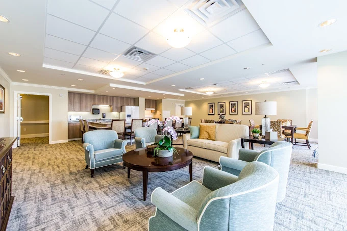 Image of The Village of River Oaks (2)