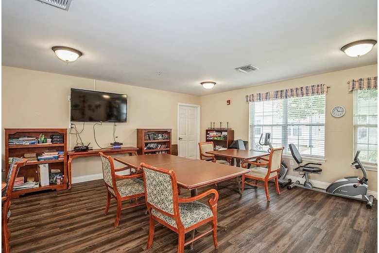 Image of Trustwell Living at Terrebonne Place (6)
