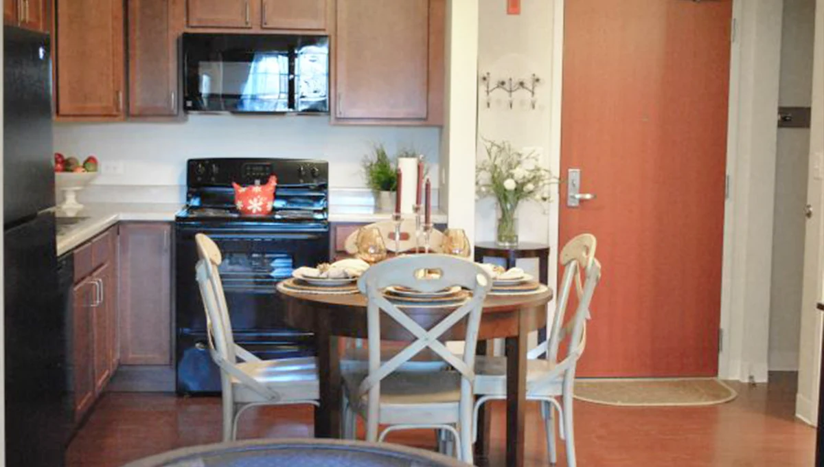 Image of Zurich Meadows (6)