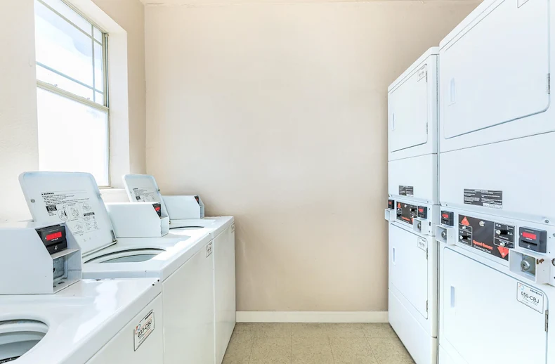 Image of Palacio Del Sol Senior Apartments (8)