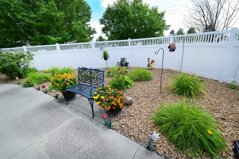 Image of Valley Senior Living on 42nd (10)