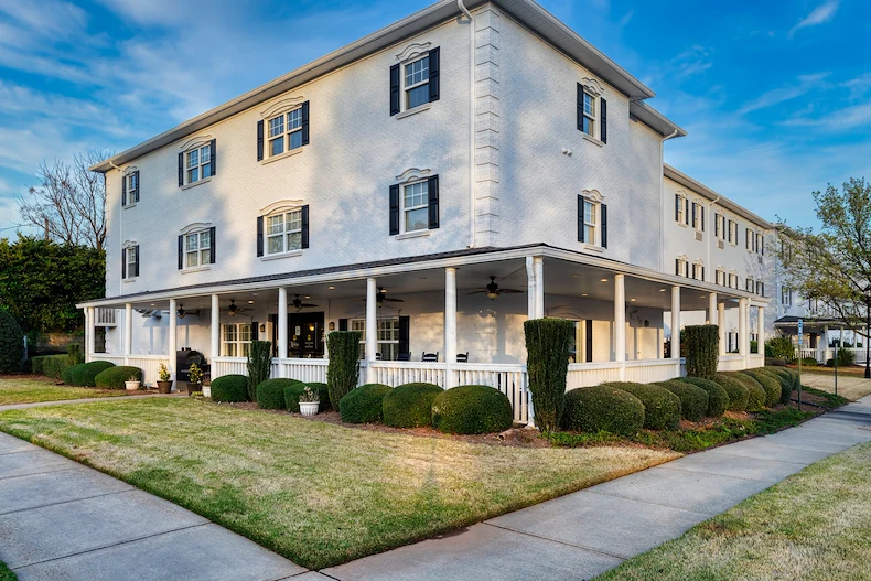 Image of Ashton Manor at Sugarloaf (2)