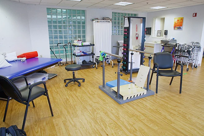 Image of Brookdale Sakonnet Bay Healthcare (8)