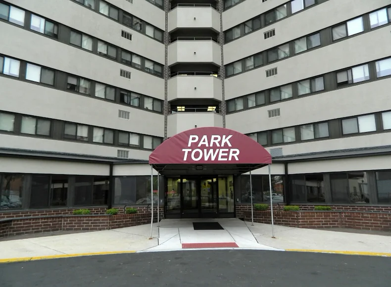 Image of Park Tower Apartments (2)
