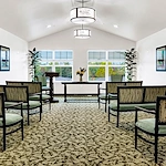 Sycamore Ridge Gracious Retirement Living Hawthorn Senior Independent Living in Collierville, Tennessee gathering area
