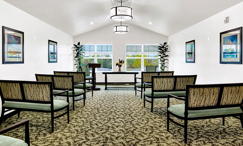 Sycamore Ridge Gracious Retirement Living Hawthorn Senior Independent Living in Collierville, Tennessee gathering area