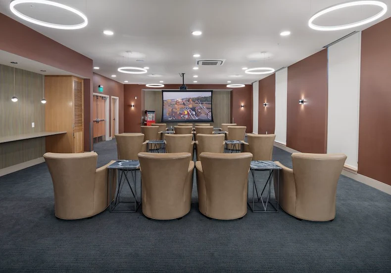 Image of Merrill Gardens at Sherwood (9)